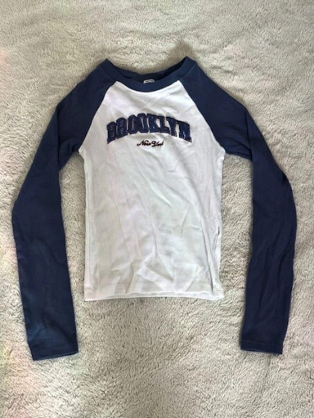 Brandy Melville Brooklyn New York Raglan Long Sleeve Top
